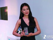 高颜值高性价比 中兴Blade A2美女现场秀